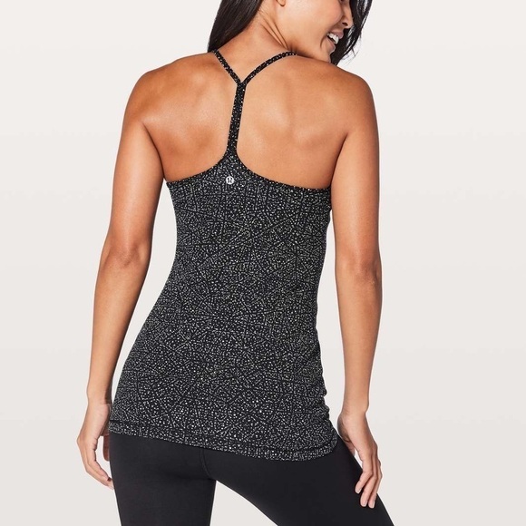 Lululemon Power Pose Tank - Picture 2 of 10